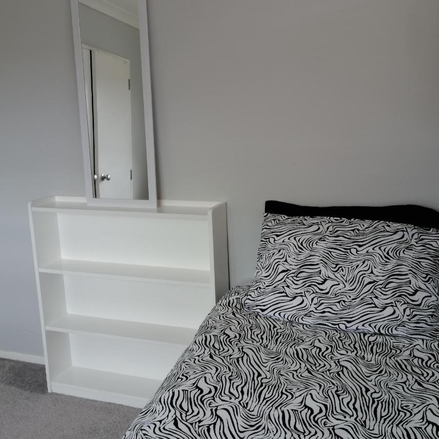 Double Room With Shared Bathroom Auckland Exterior photo