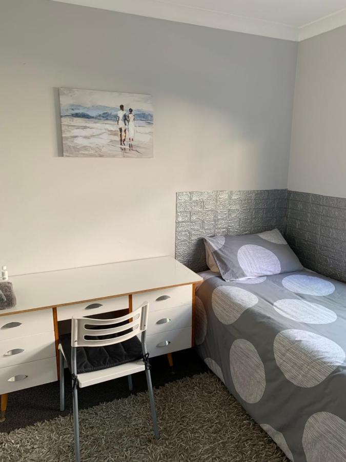 Double Room With Shared Bathroom Auckland Exterior photo